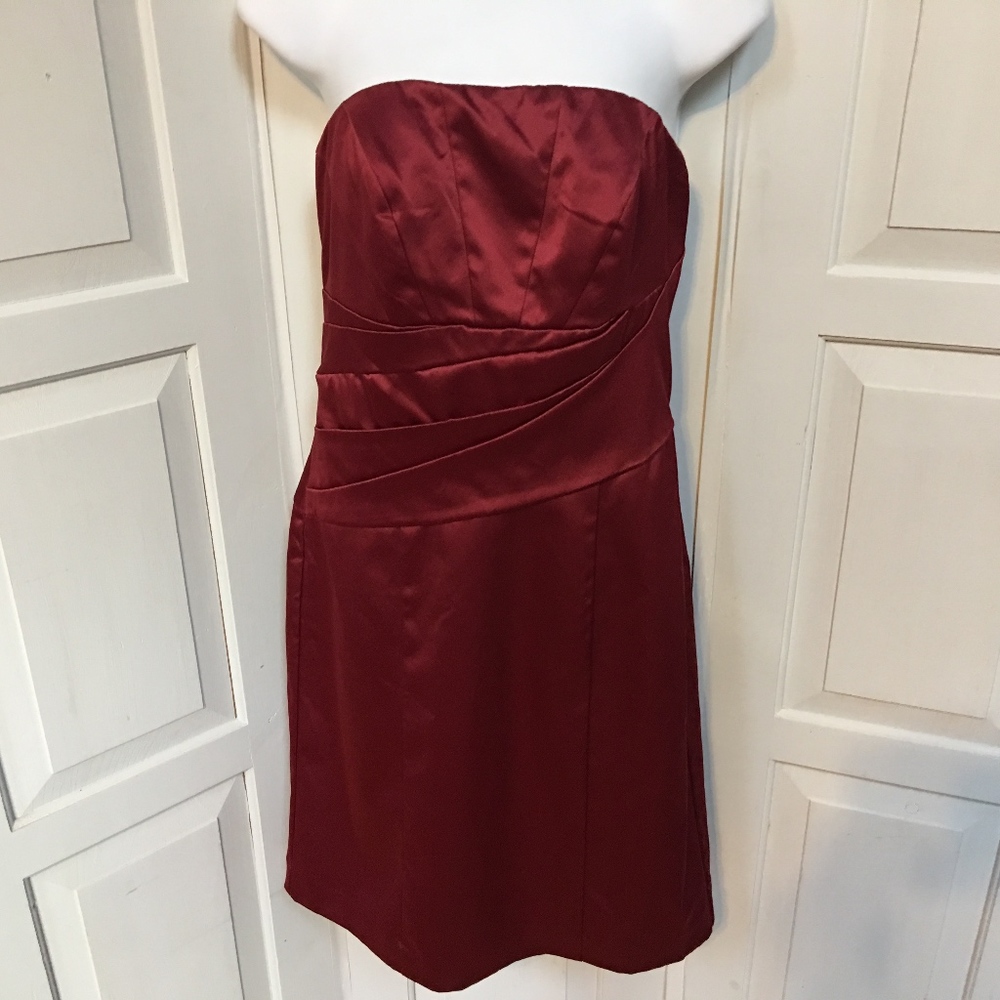 The Limited Satiny Red Dress 4 - Picture 2 of 8